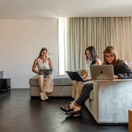 Hostwise - Modern & Shared Pool In Paredes Апартаменты Vandoma