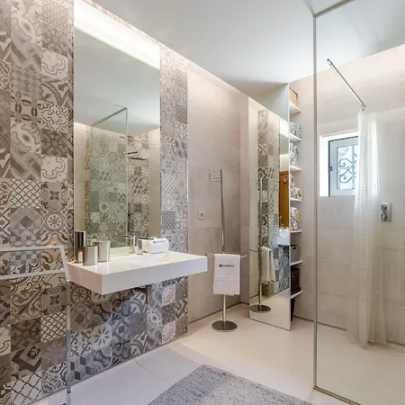 Hostwise - Modern & Shared Pool In Paredes Apartment Vandoma